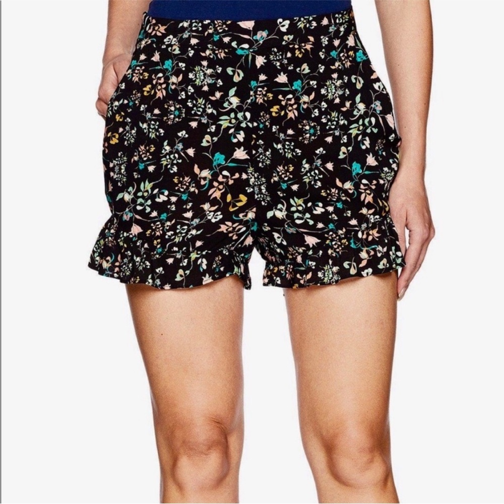 BCBG MAX AZRIA Black Floral Shorts Size XS